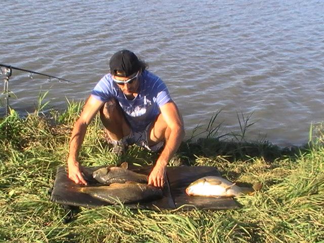 iarasi la pescuit - pic6033.JPG